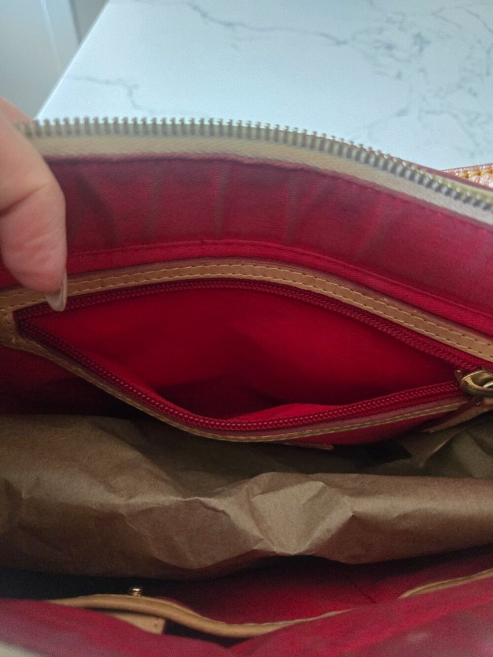 DOONEY & BOURKE - Picture 9 of 16